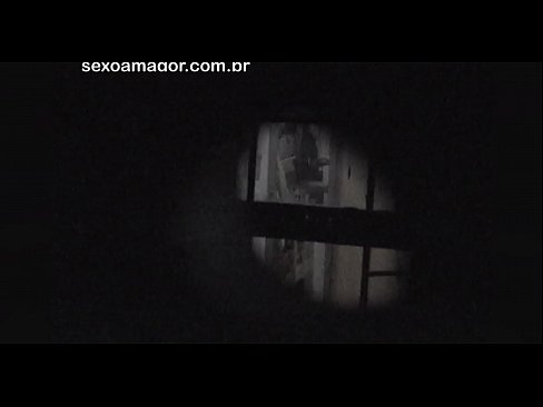 ❤️ Blondie wird heimlich von einem Voyeur aus der Nachbarschaft gefilmt, der sich hinter Hohlblocksteinen versteckt ☑ Homemade porn bei uns de.sex78.ru ☑