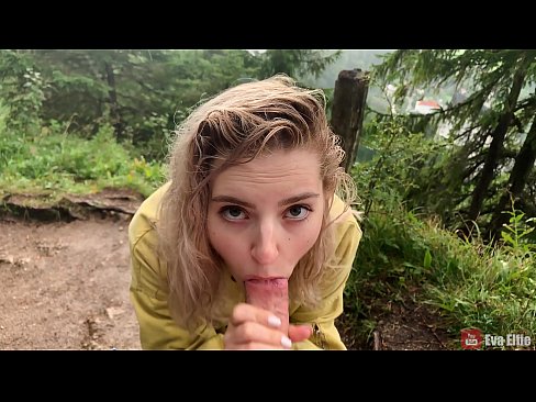 ❤️ Mädchen schluckt Sperma nach einem öffentlichen Blowjob - Eva Elfi ☑ Homemade porn bei uns de.sex78.ru ☑